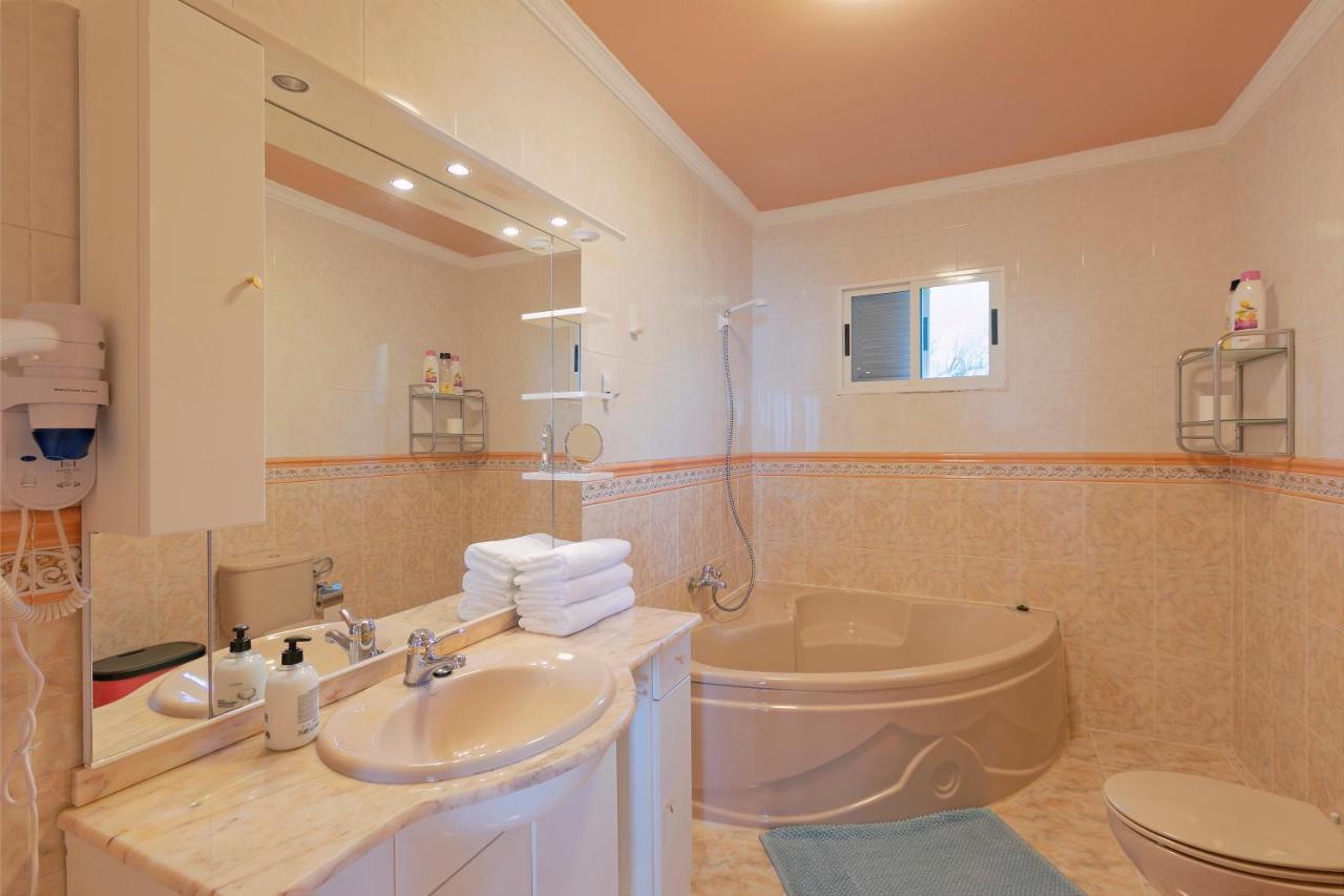 Clemente House,Private Pool Villa Arafo Eksteriør billede